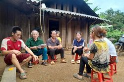 Phát huy vai trò người uy tín trong cộng đồng