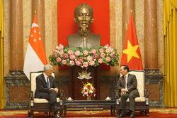 Chủ tịch nước Võ Văn Thưởng tiếp Thủ tướng Singapore Lý Hiển Long