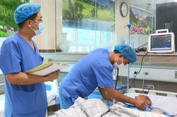 Kỳ tích: Bệnh viện huyện cứu cụ ông 93 tuổi tai biến nguy kịch