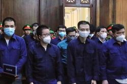 Xét xử 13 cựu cán bộ, chiến sĩ Công an phường Phú Thọ Hòa