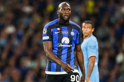 Lukaku cuối cùng đã có bến đỗ mới, tái ngộ HLV cũ của Chelsea