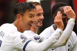 Lịch thi đấu bóng đá hôm nay 29/8: Fulham vs Tottenham