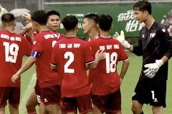 Đội bóng trẻ Việt Nam bất ngờ tạo địa chấn trước U16 Man City ở giải quốc tế