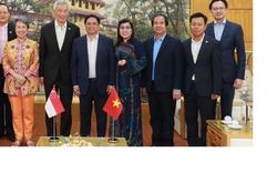Thủ tướng Việt Nam - Singapore truyền cảm hứng học tập cho sinh viên