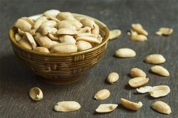 8 loại thực phẩm dễ gây dị ứng, nguy hiểm nhất là hạt lạc
