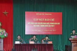 Việt Nam-Trung Quốc tổ chức Giao lưu Hữu nghị Quốc phòng Biên giới