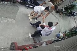 Vụ nam sinh cấp 2 bị nhóm người lớn bạo hành ở Hà Nội: Có 1 người là giáo viên mầm non