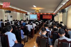Triển khai công tác tiêm phòng vắc xin gia súc, gia cầm đợt 2 từ ngày 1-9