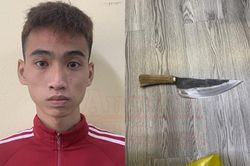 Vờ mua quần áo, thanh niên rút dao bầu kề cổ chủ cửa hàng đe dọa cướp tài sản