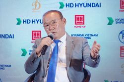Học viện Bóng đá Quốc tế bị mạo danh, HLV Park Hang-seo nói gì?