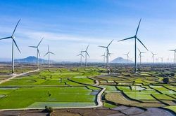 Cơ chế khung giá điện mặt trời miền Bắc sẽ cao hơn miền Trung, Nam