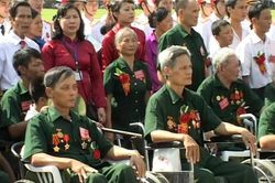 11 đối tượng nào được tăng tiền trợ cấp ưu đãi người có công?