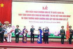 Kiên Giang vinh dự đón nhận Huân chương bảo vệ Tổ quốc hạng Ba