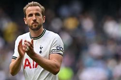 Tottenham không cho Harry Kane đến tạm biệt đồng đội