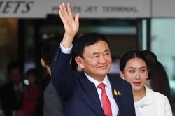 Ông Thaksin chuẩn bị xin Hoàng gia Thái Lan ân xá