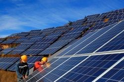 Bản tin kinh tế tối 31/8: Tiền gửi tiết kiệm tăng; xử lý vi phạm điện mặt trời