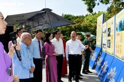 Khai mạc trưng bày chuyên đề 'Hồ Chí Minh - Người là niềm tin tất thắng'