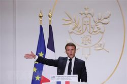 Phản ứng của Paris về vụ trục xuất Đại sứ Pháp tại Niger