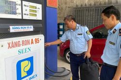 Quản lý thị trường cả nước tăng cường kiểm tra, xử lý vi phạm trong kinh doanh xăng dầu
