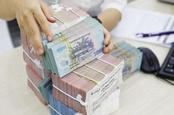 Lãi suất tiết kiệm giảm sâu, 'món hời' CASA sẽ tăng trở lại