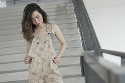 Buôn hàng thùng lãi cao: Sự thật đằng sau