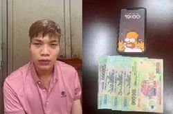 Bắt đối tượng trộm tiền và điện thoại di động