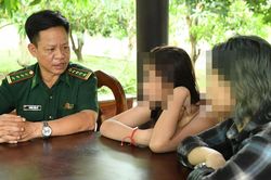 Giải cứu 2 thiếu nữ bị mua đi bán lại, sắp đưa qua biên giới