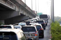 Đường Vành đai 3 ùn tắc 10km trong ngày đầu nghỉ Lễ Quốc khánh