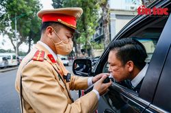 Xử phạt 1.932 vi phạm nồng độ cồn trong ngày đầu nghỉ lễ 2/9