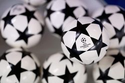 Champions League: Bayern Munich cùng bảng M.U, căng thẳng bảng F