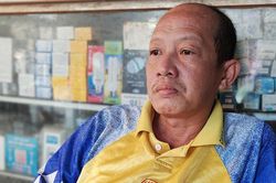 'Cơn lốc đường biên' của bóng đá Việt Nam qua đời ở tuổi 51