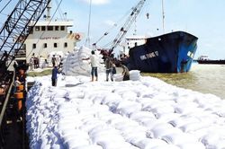 Kinh tế vĩ mô tiếp tục ổn định, phấn đấu đạt tăng trưởng 2023 cao nhất có thể