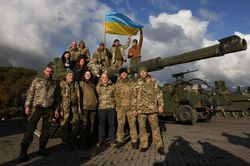 Binh sĩ Ukraine nói về ưu điểm vượt trội của xe tăng Challenger 2