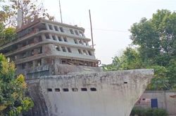 Độc đáo ngôi nhà Titanic xây trong 13 năm của lão nông Ấn Độ