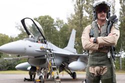 Chuyên gia Mỹ khẳng định chỉ cần S-300 cũng đủ hạ F-16