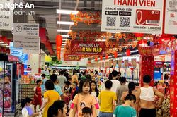 Các điểm vui chơi thành Vinh đông nghẹt người trong dịp lễ Quốc khánh