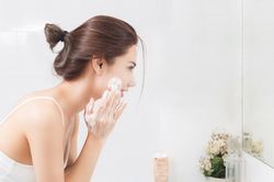 Sau tuổi 30, bạn cần tuân thủ 4 thói quen sau để ngăn lão hóa sớm