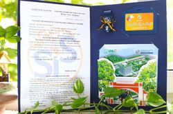 Loạt giấy báo trúng tuyển đẹp như mơ của các trường đại học gửi tân sinh viên