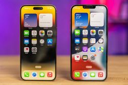 Chênh nhau 8 triệu, iFan có nên mua iPhone 14 Pro Max?