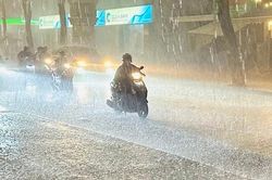 Thời tiết ngày 3/9: Bắc Bộ, Trung Bộ chiều tối và đêm có mưa dông, mưa lớn ở Tây Nguyên và Nam Bộ