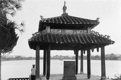 Hoài niệm Việt Nam những năm 1890 qua loạt ảnh 'chất lừ'