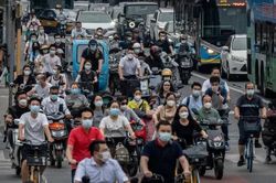 Kỳ IV: Hé lộ lý do 'cỗ xe' kinh tế bị trục trặc