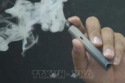 Pháp lên kế hoạch cấm thuốc lá điện tử dùng một lần