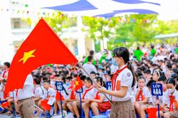 Nhiều lãnh đạo dự khai giảng nhưng sẽ không đánh trống, không phát biểu