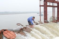 Báo động ô nhiễm nguồn nước