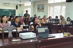 Bài 2: Đẩy mạnh công tác bồi dưỡng giáo viên Khoa học tự nhiên