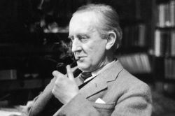 50 năm ngày mất J.R.R. Tolkien: Tôn vinh lòng dũng cảm trung cổ