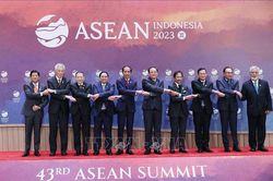 Thủ tướng Phạm Minh Chính dự phiên họp hẹp với lãnh đạo các nước ASEAN