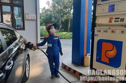 Xăng, dầu tiếp tục tăng giá