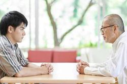 Bênh con gái lười biếng, bố vợ nói lời này khiến tôi khó chấp nhận